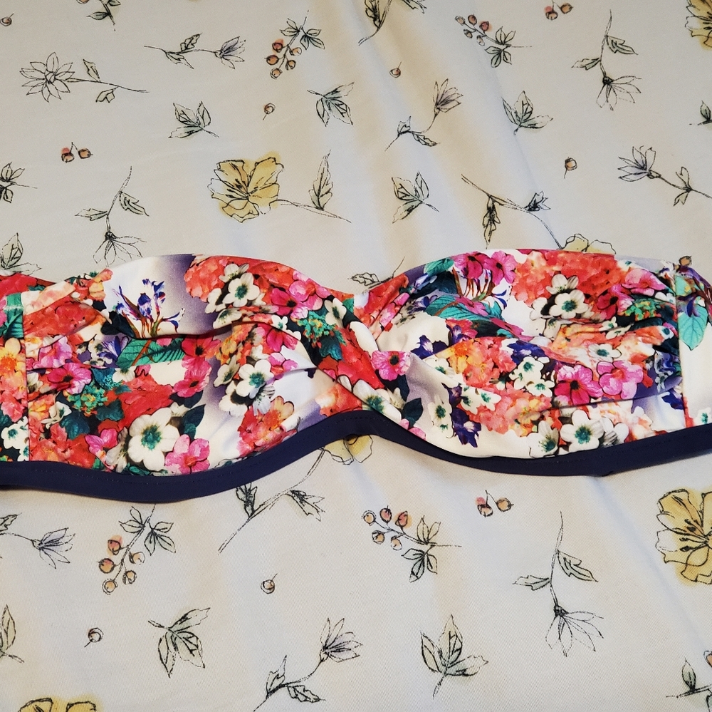 Nanette Lepore Bikini Bra Top